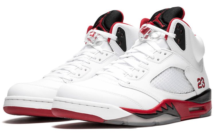 Air Jordan 5 Retro 'Fire Red' 2013 136027-120 - Image 3
