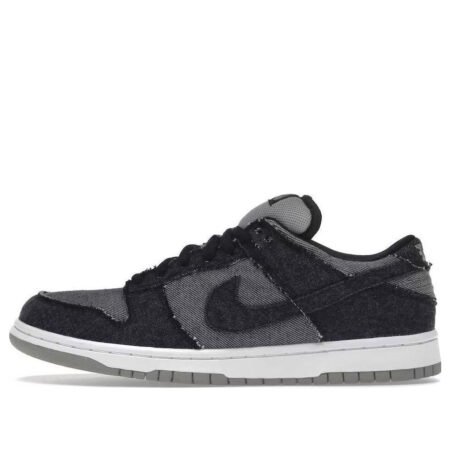 Nike SB Dunk Low Pro 'Medicom 2' 304292-005