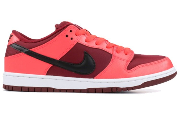Nike SB Dunk Low 'Laser Crimson' 304292-606 - Image 2
