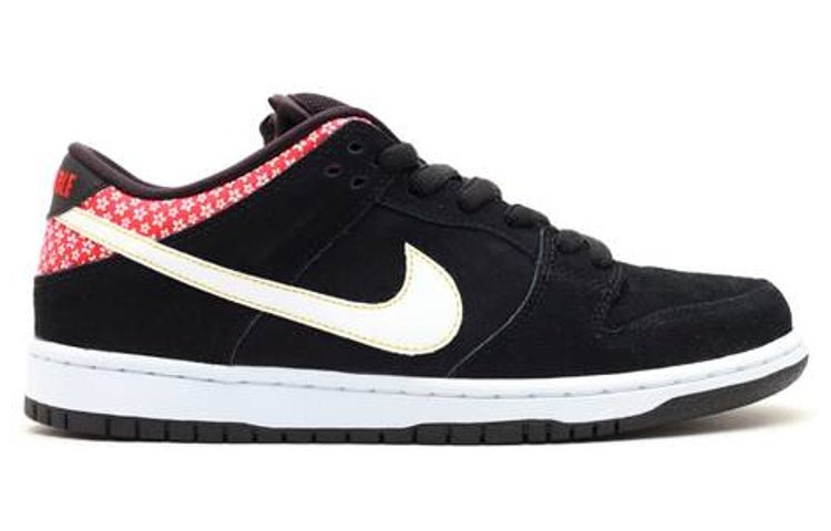 Nike SB Dunk Low Premium 'Firecracker' 313170-016 - Image 2