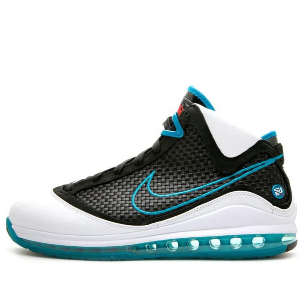 Nike Air Max LeBron 7 Nfw 'Red Carpet' 383578-101