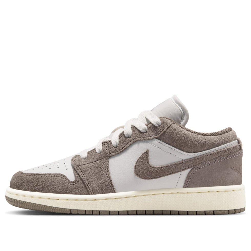 (GS) Air Jordan 1 Low 'Olive Grey Enigma Stone' 553560-026