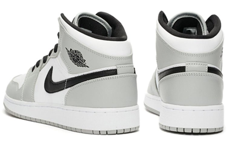 (GS) Air Jordan 1 Mid 'Light Smoke Grey Black' 554725-092 - Image 5