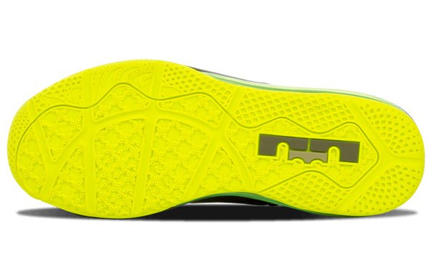 Nike Max LeBron 11 Low 'Dunkman' 642849-200 - Image 4