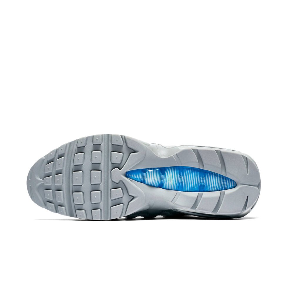 Nike Air Max 95 Essential 'Clear Emerald' 749766-032 - Image 6