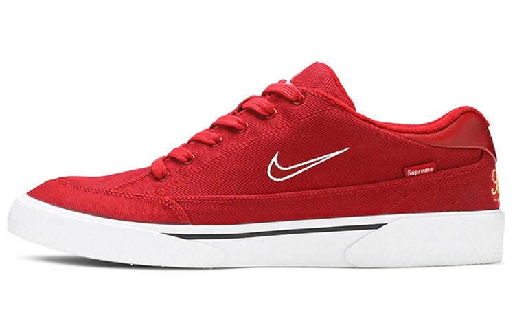 Nike x Supreme SB GTS QS 'Gym Red' 801621-661 - Image 2