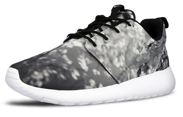 (WMNS) Nike Roshe One 'Wolf Grey' 819960-001 - Image 3