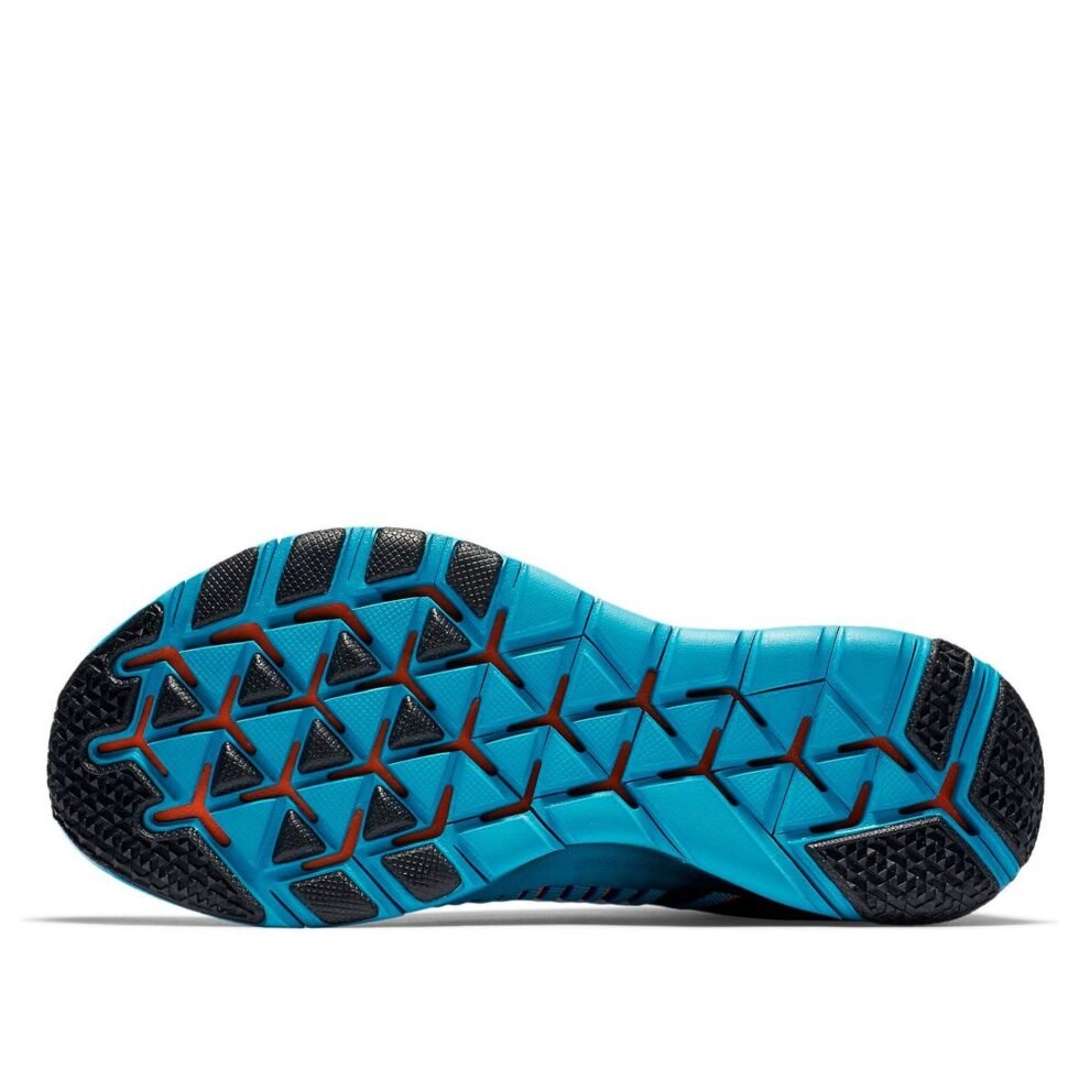 Nike Free Train Force Flyknit 833275-010 - Image 6