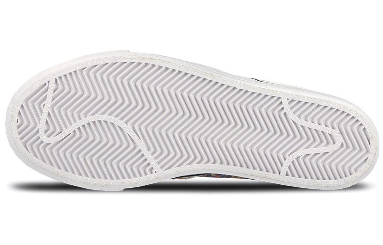 Nike Zoom Stefan Janoski Slip Premium 'White Black' 833582-101 - Image 6