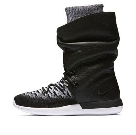 (WMNS) Nike Roshe 2 Flyknit Hi 'Black White' 861708-002