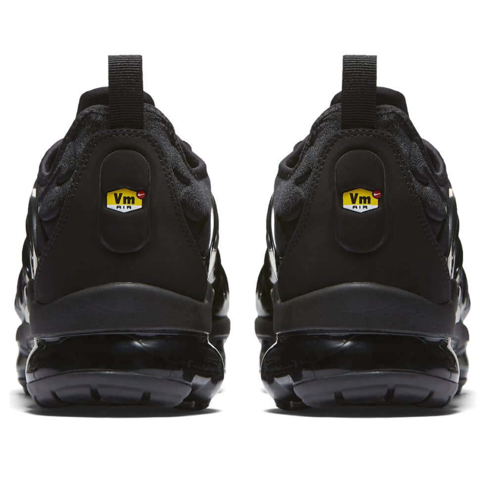 Nike Air VaporMax Plus 'Triple Black' 924453-004 - Image 3