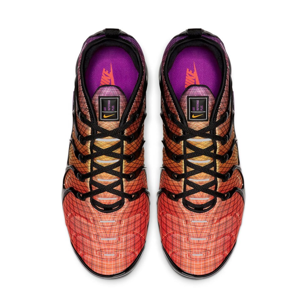 Nike Air VaporMax Plus 'Grid Sunset' 924453-604 - Image 4