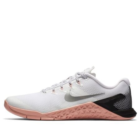 (WMNS) Nike Metcon 4 'White Metallic Silver' 924593-100
