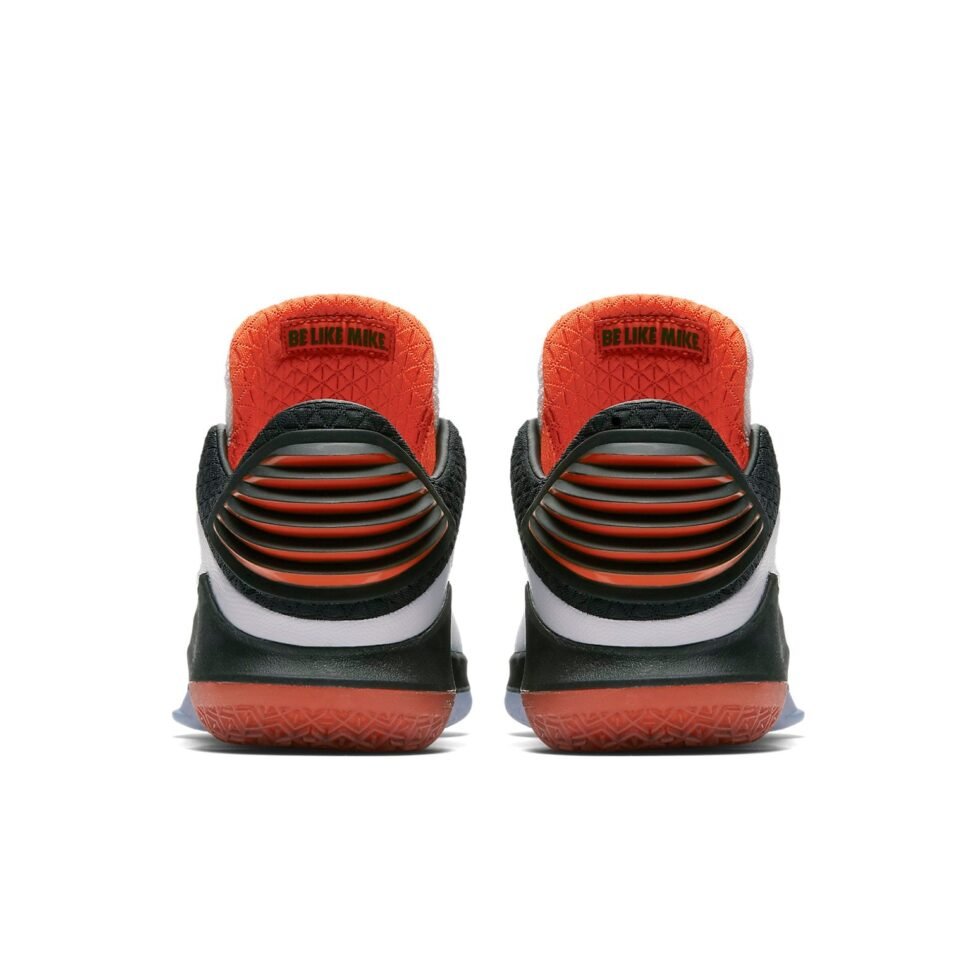 Air Jordan 32 Low 'Gatorade' AA1256-100 - Image 3