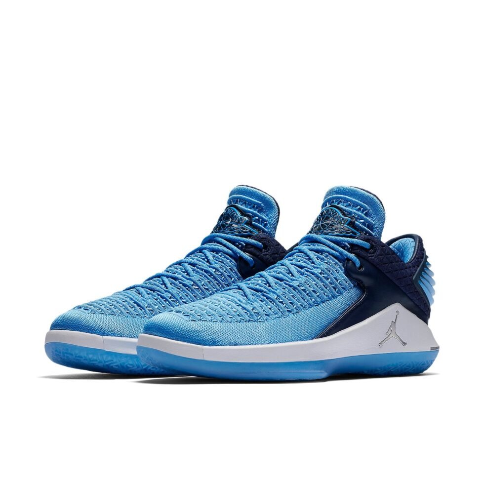 Air Jordan 32 Low 'Win Like '82' AA1256-401 - Image 4