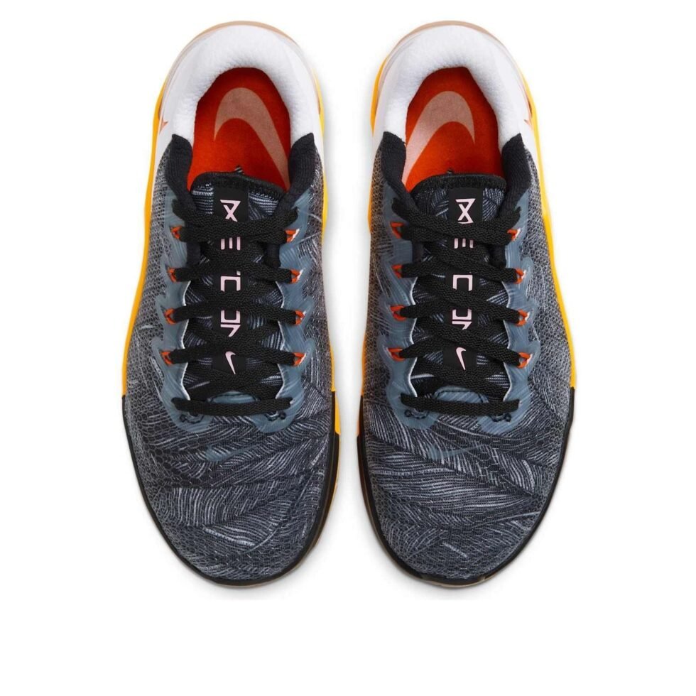 (WMNS) Nike Metcon 5 'Black Laser Orange' AO2982-081 - Image 4