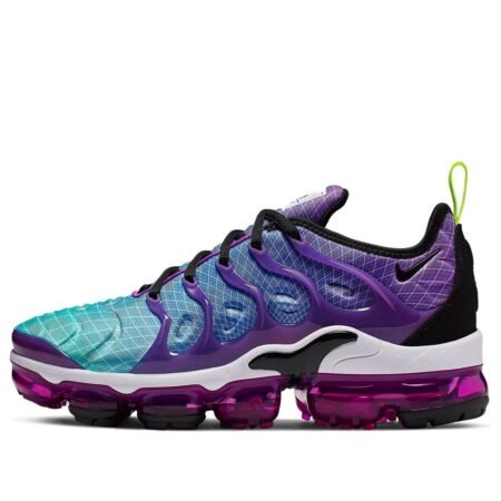 (WMNS) Nike Air VaporMax Plus 'Hyper Violet' AO4550-900