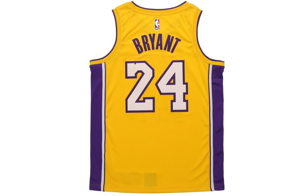 Nike NBA Los Angeles Lakers 2021/22 Icon Edition Swingman Jersey 'Kobe Bryant 24' AQ2109-728 - Image 2