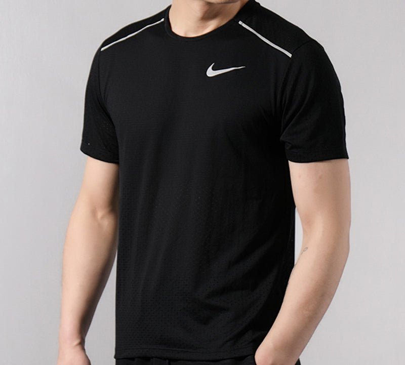 Nike Rise 365 Breathable Round Neck Short Sleeve Running Tops Black AQ9920-010 - Image 4