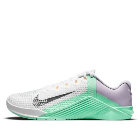 (WMNS) Nike Metcon 6 'White Infinite Lilac Green' AT3160-135