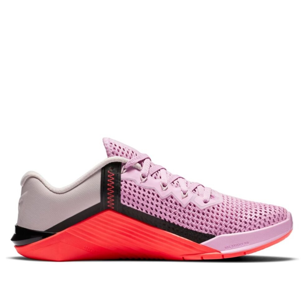 (WMNS) Nike Metcon 6 'Beyond Pink Flash Crimson' AT3160-660 - Image 2