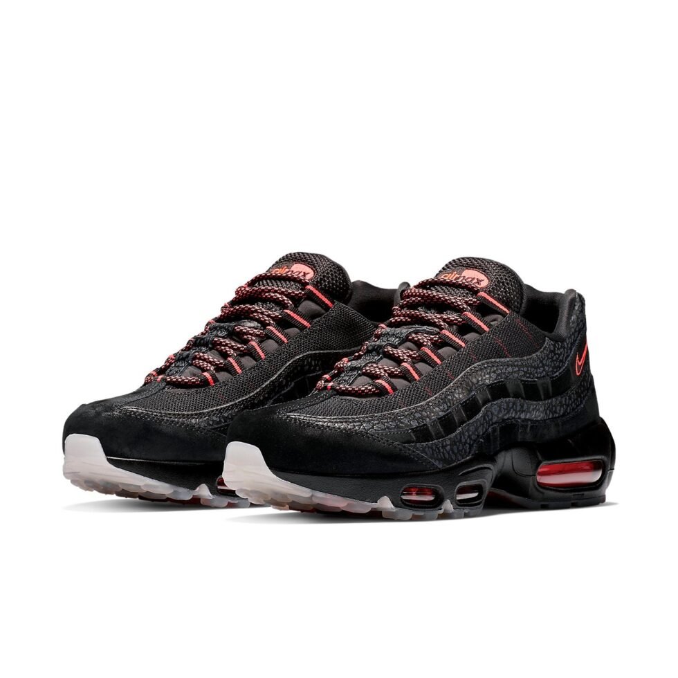 Nike Air Max 95 'Black Infrared' AV7014-001 - Image 2