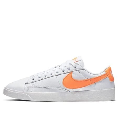 (WMNS) Nike Blazer Low LE 'White Fuel Orange' AV9370-103