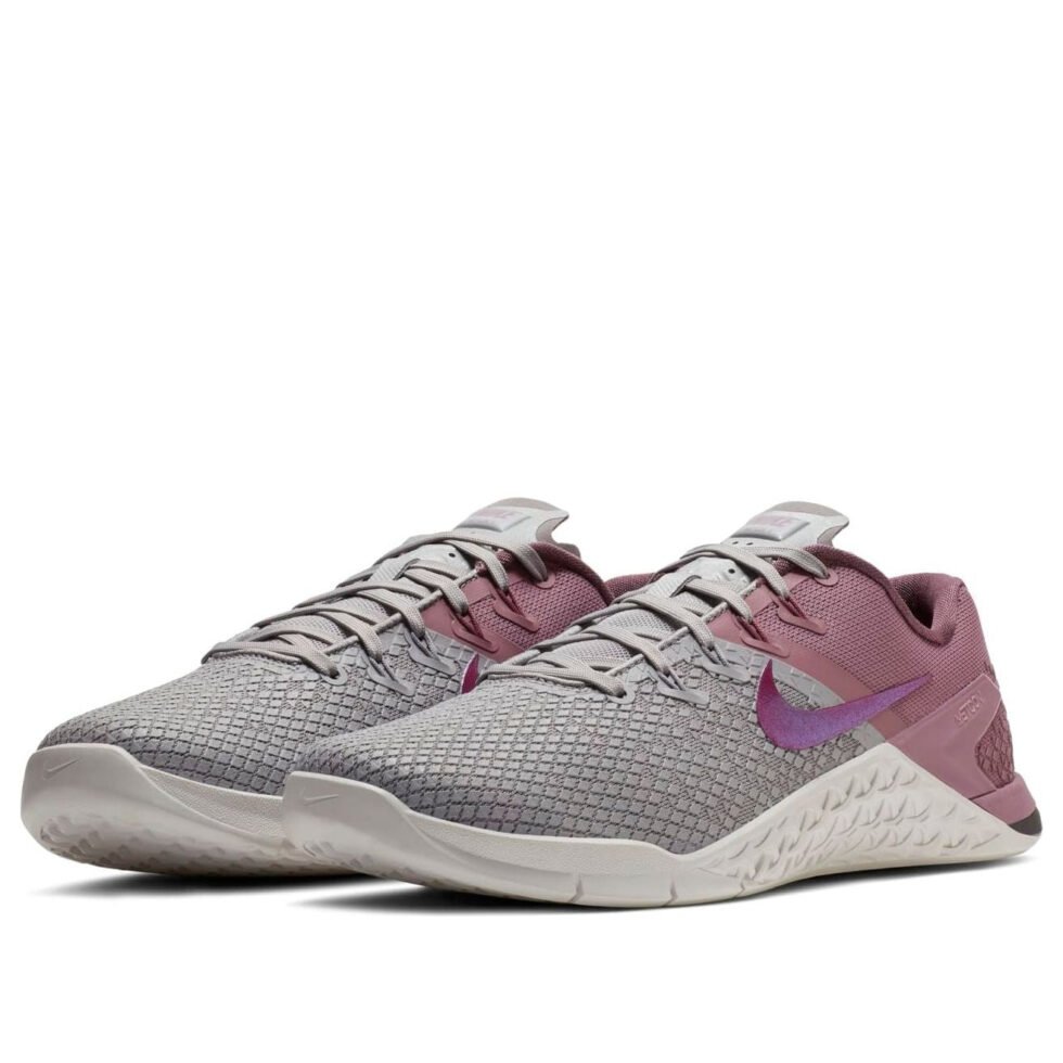 (WMNS) Nike Metcon 4 XD 'Grey True Berry' CD3128-008 - Image 3