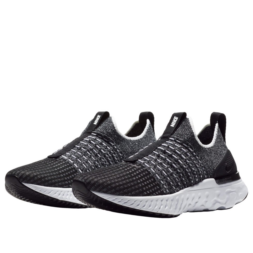 (WMNS) Nike React Phantom Run Flyknit 2 'Oreo' CJ0280-002 - Image 4