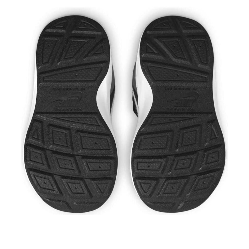 (TD) Nike Wearallday 'Black Grey White' CJ3818-011 - Image 6