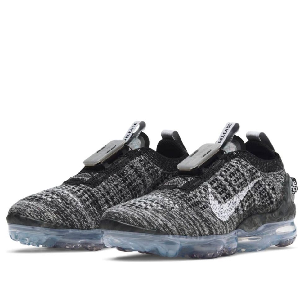 (GS) Nike Air VaporMax 2020 Flyknit 'Oreo' CJ4069-004 - Image 3