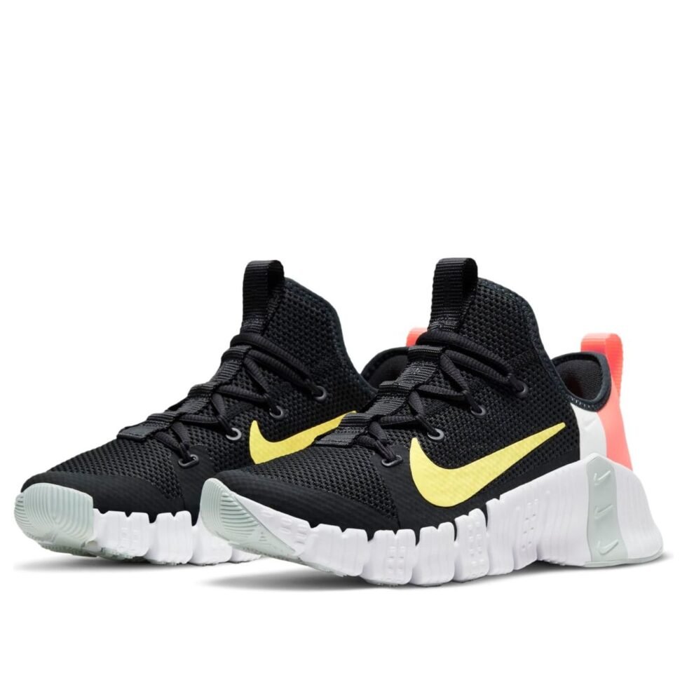 (WMNS) Nike Free Metcon 3 'Black Bright Mango' CJ6314-020 - Image 3