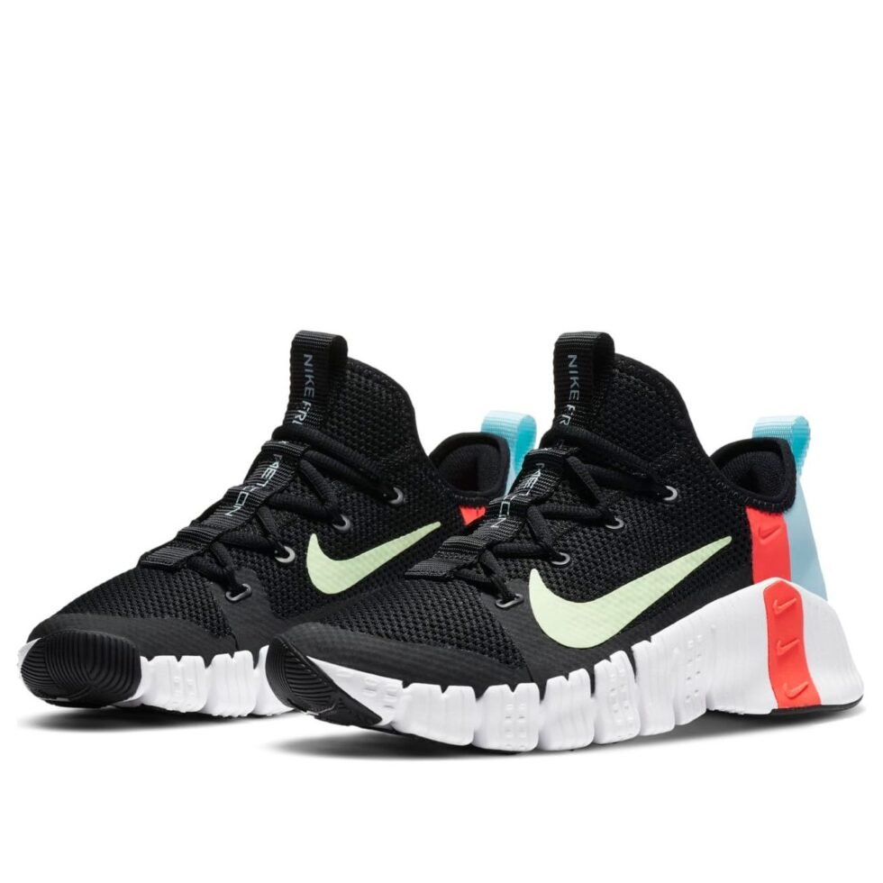 (WMNS) Nike Free Metcon 3 'Glacier Ice Crimson' CJ6314-067 - Image 3