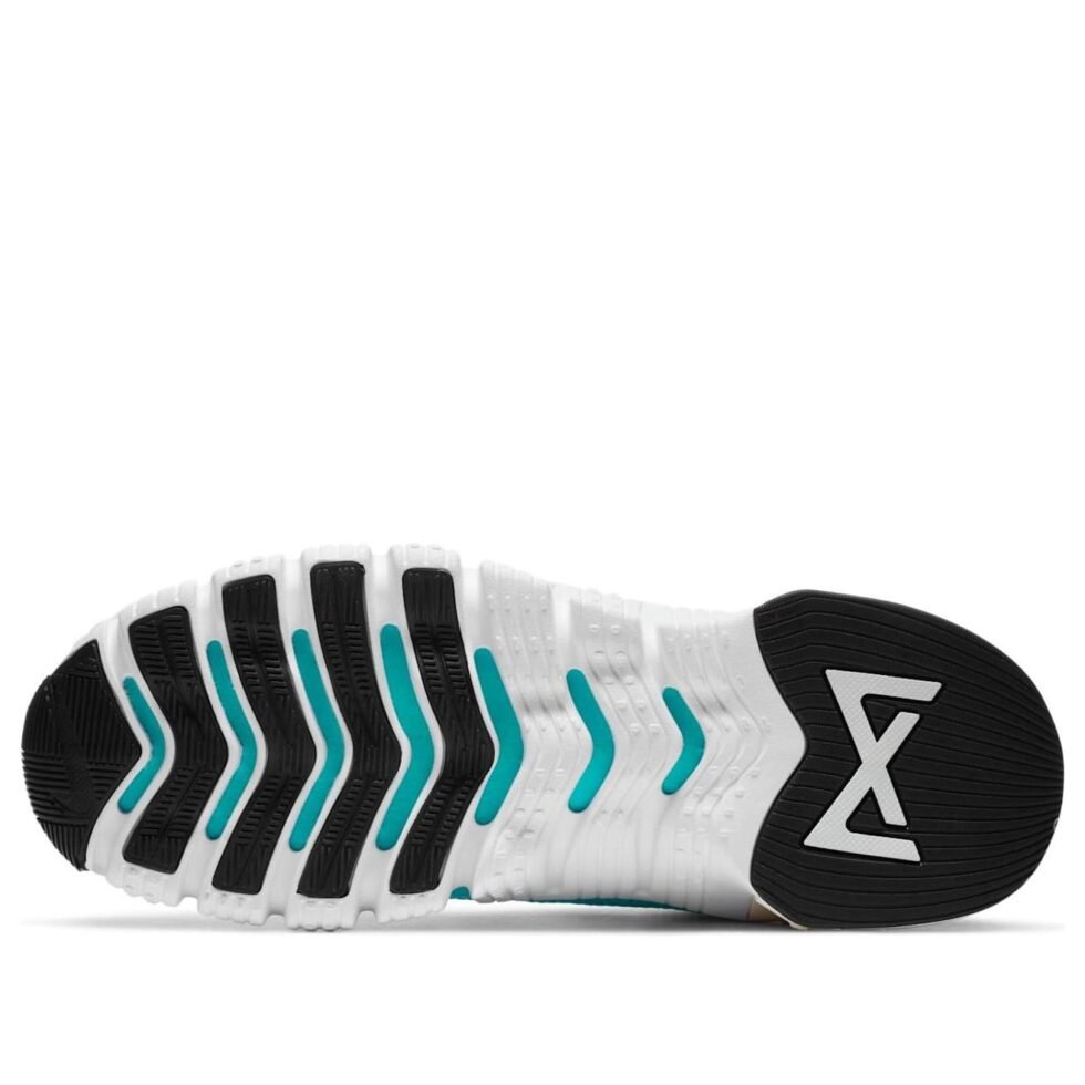 (WMNS) Nike Free Metcon 3 'Aurora Green Black' CJ6314-303 - Image 6