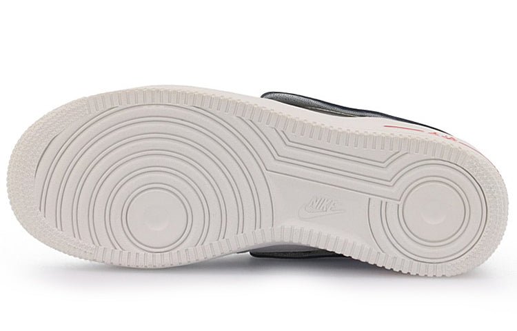 (GS) Nike Air Force 1 Low 'Swoosh Chain' CK9708-100 - Image 6
