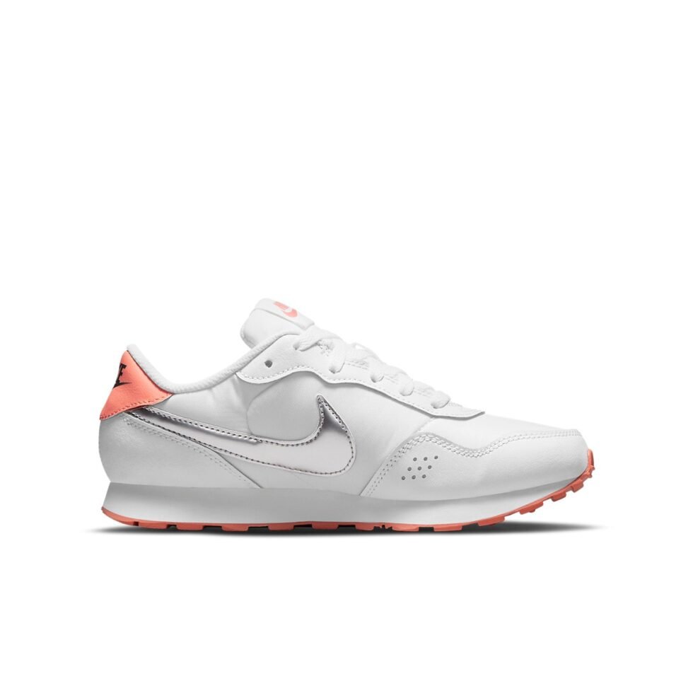 (GS) Nike MD Valiant 'White Metallic Silver' CN8558-101 - Image 2