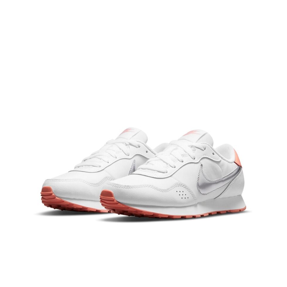 (GS) Nike MD Valiant 'White Metallic Silver' CN8558-101 - Image 3