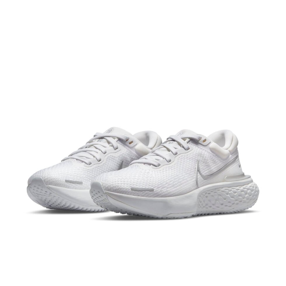 (WMNS) Nike ZoomX Invincible Run Flyknit 'White Metallic Silver' CT2229-101 - Image 3