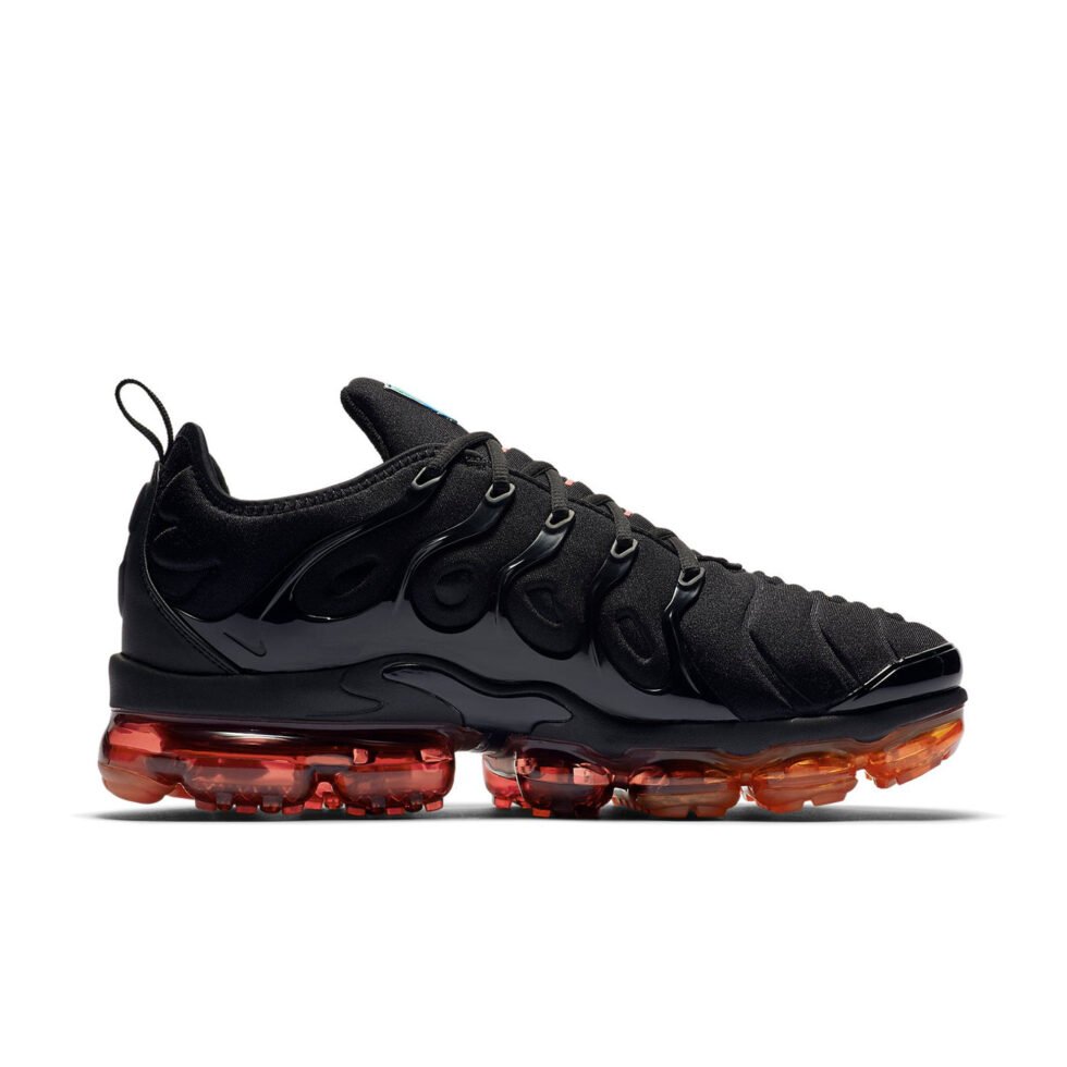 Nike Air VaporMax Plus Black CV1645-001 - Image 2