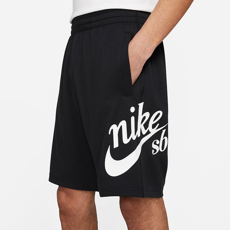 Nike AS Men's NK SB Skateboard ESSNTL SUNDAY Short Black CV4346-010 - Image 5