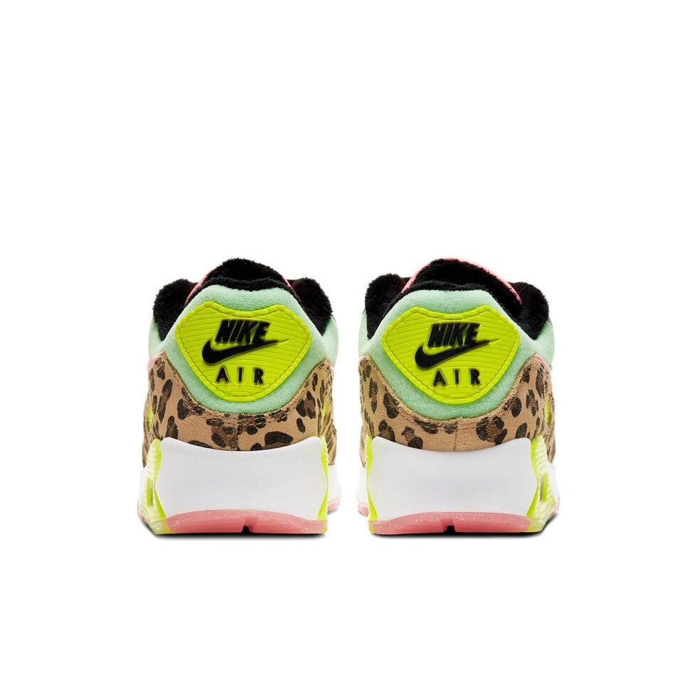 (WMNS) Nike Air Max 90 LX 'Illusion Green' CW3499-300 - Image 5