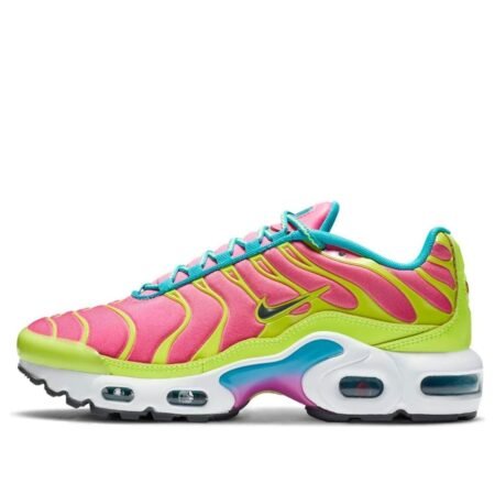 (GS) Nike Air Max Plus 'Volt Pink Blast' CW5840-700