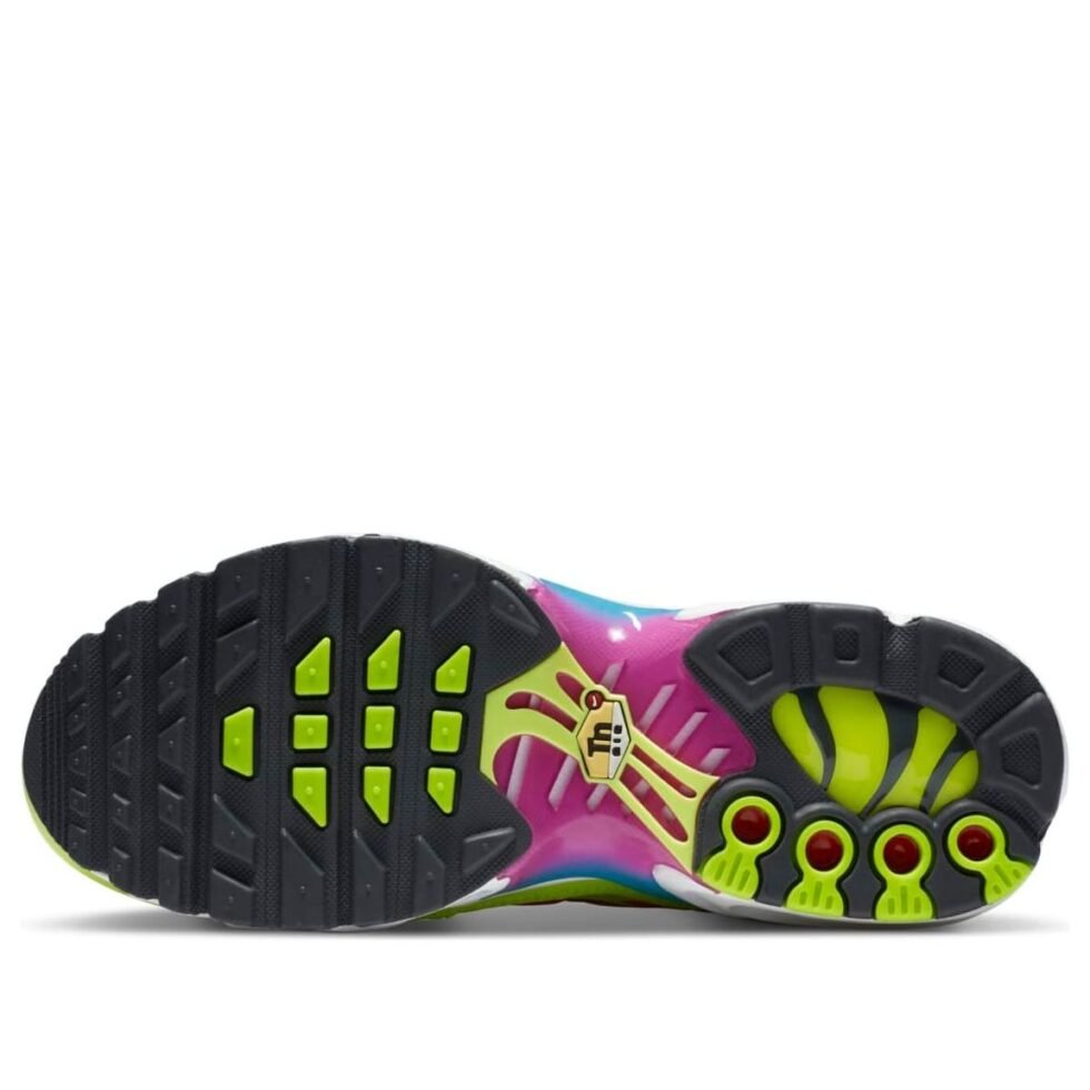 (GS) Nike Air Max Plus 'Volt Pink Blast' CW5840-700 - Image 6