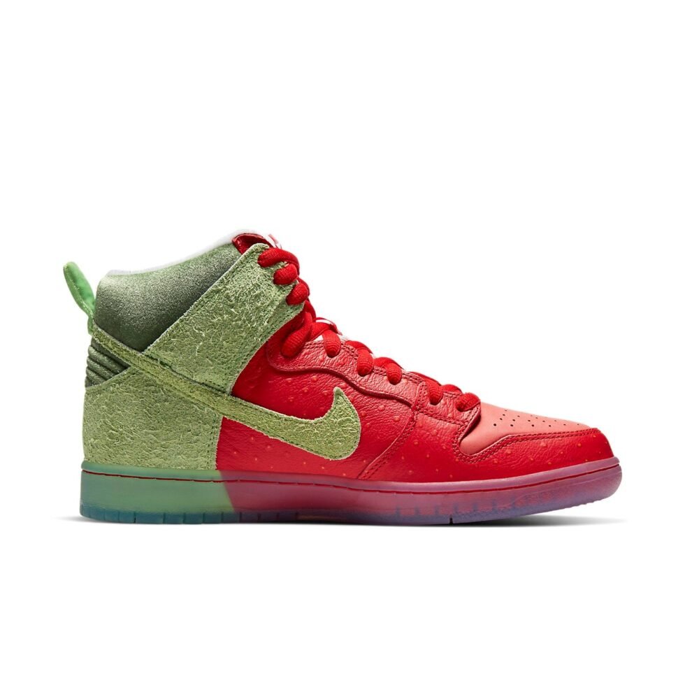 Nike SB Dunk High 'Strawberry Cough' CW7093-600 - Image 2