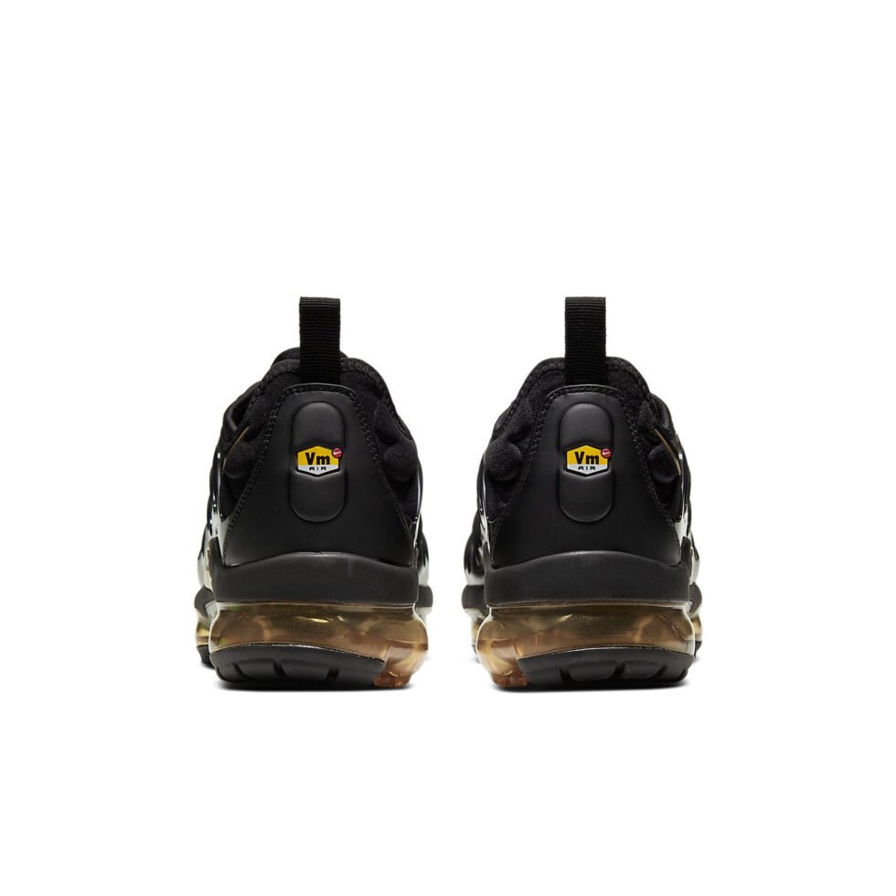 Nike Air VaporMax Plus 'Triple Black Gold' CW7299-001 - Image 5