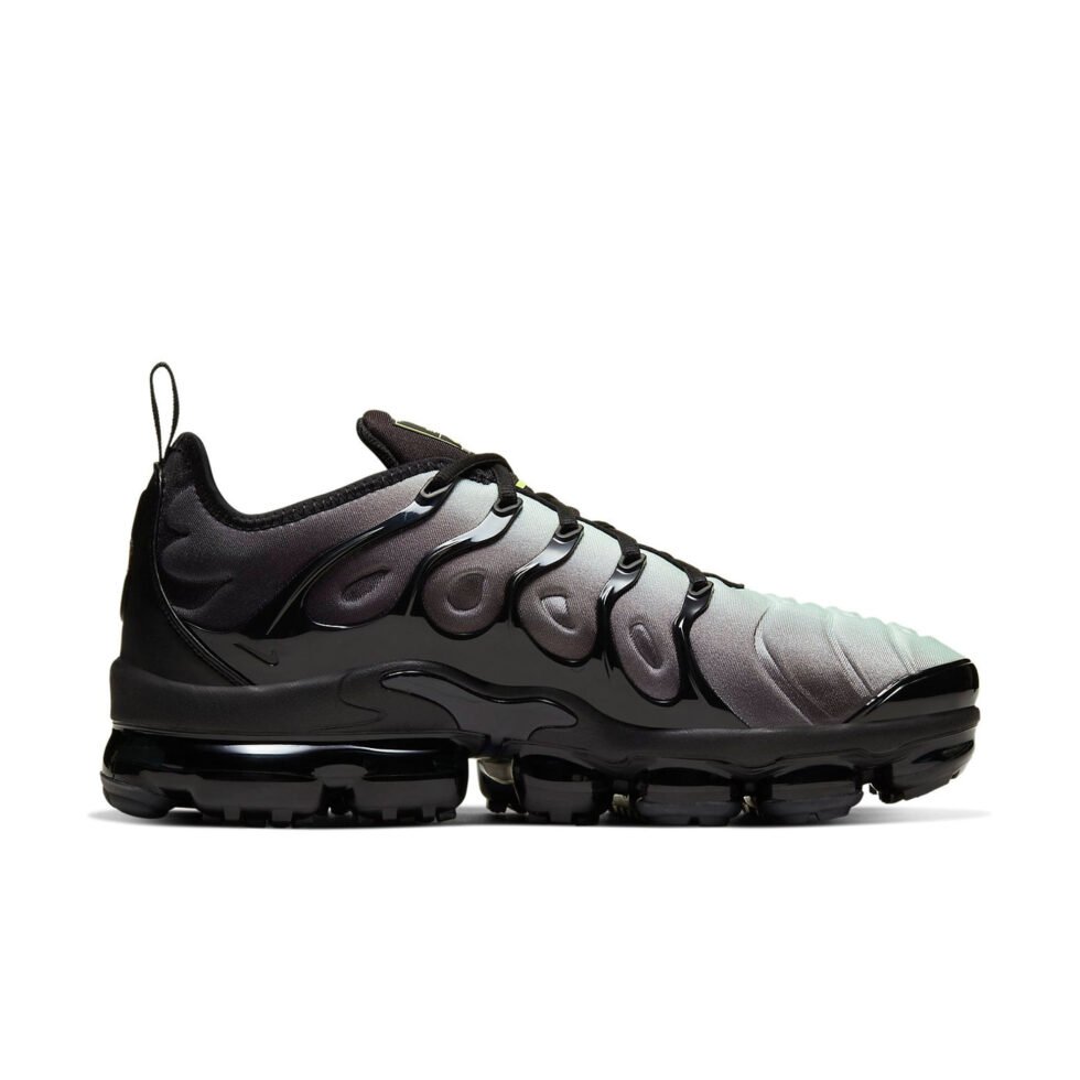Nike Air VaporMax Plus 'Neon' CW7478-001 - Image 2