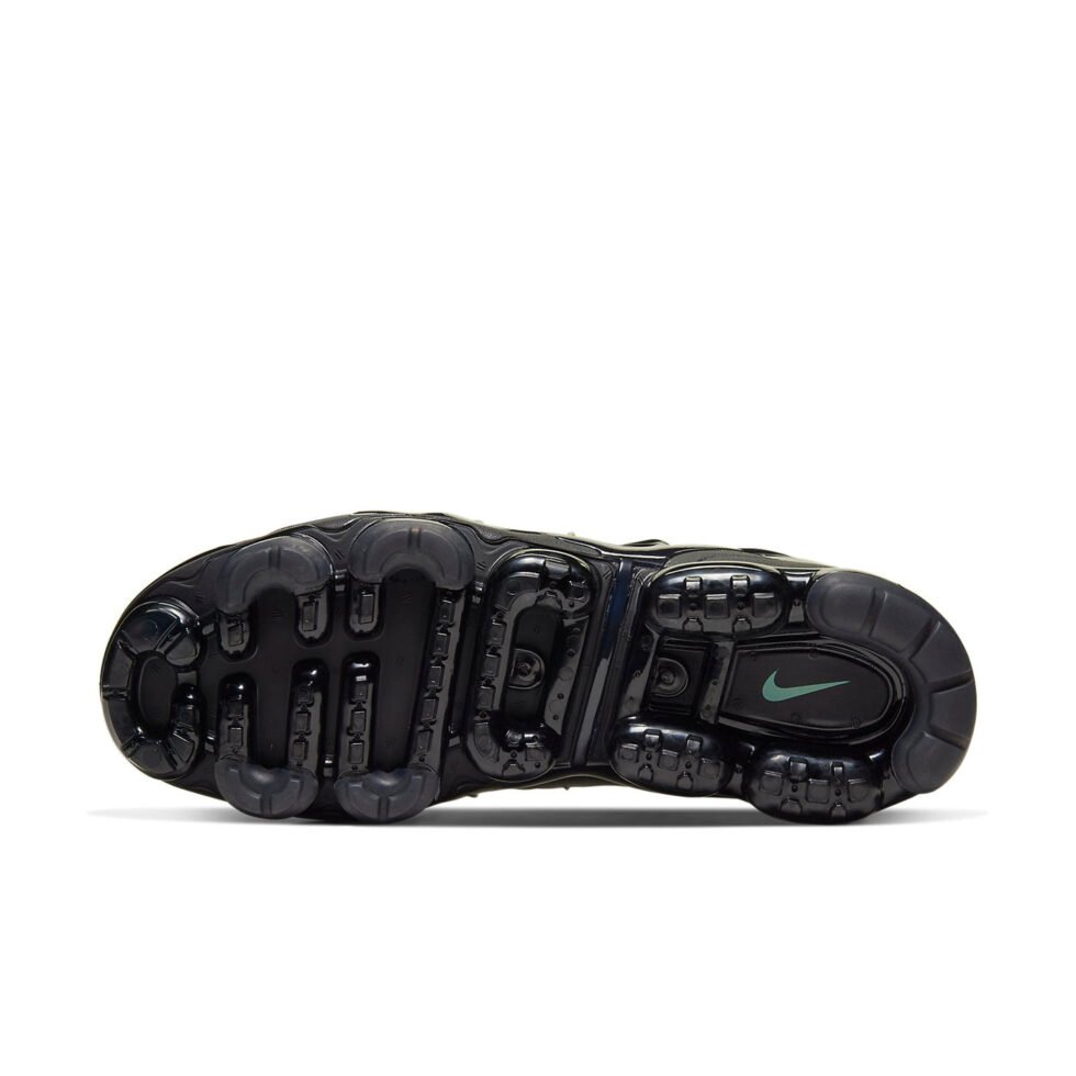 Nike Air VaporMax Plus 'Neon' CW7478-001 - Image 6