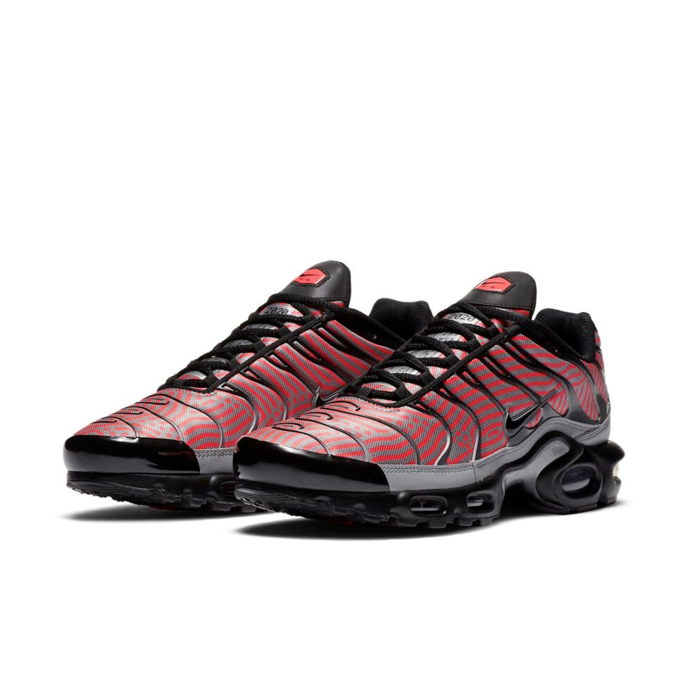 Nike Air Max Plus 'Euro Tour - Particle Grey' CW7575-001 - Image 3