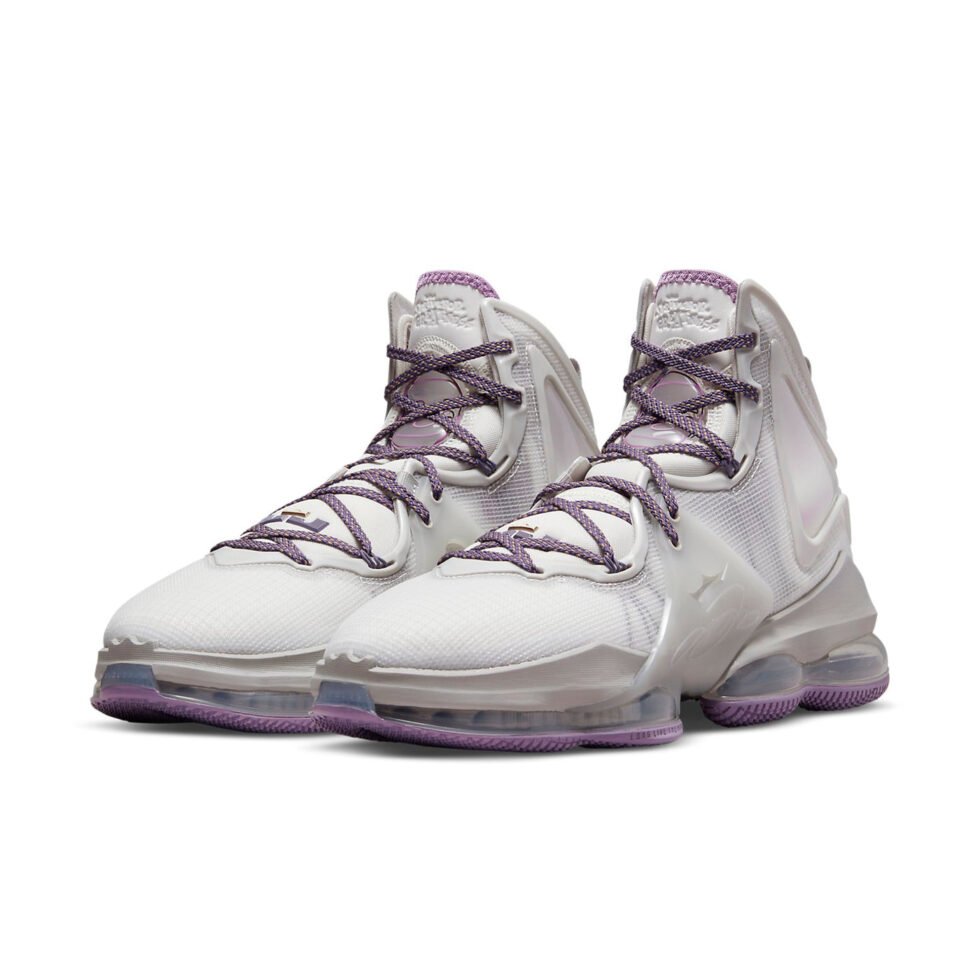 Nike LeBron 19 'The Cast' CZ0203-004 - Image 3