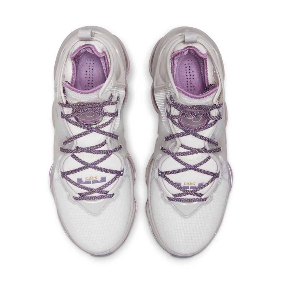 Nike LeBron 19 'The Cast' CZ0203-004 - Image 4